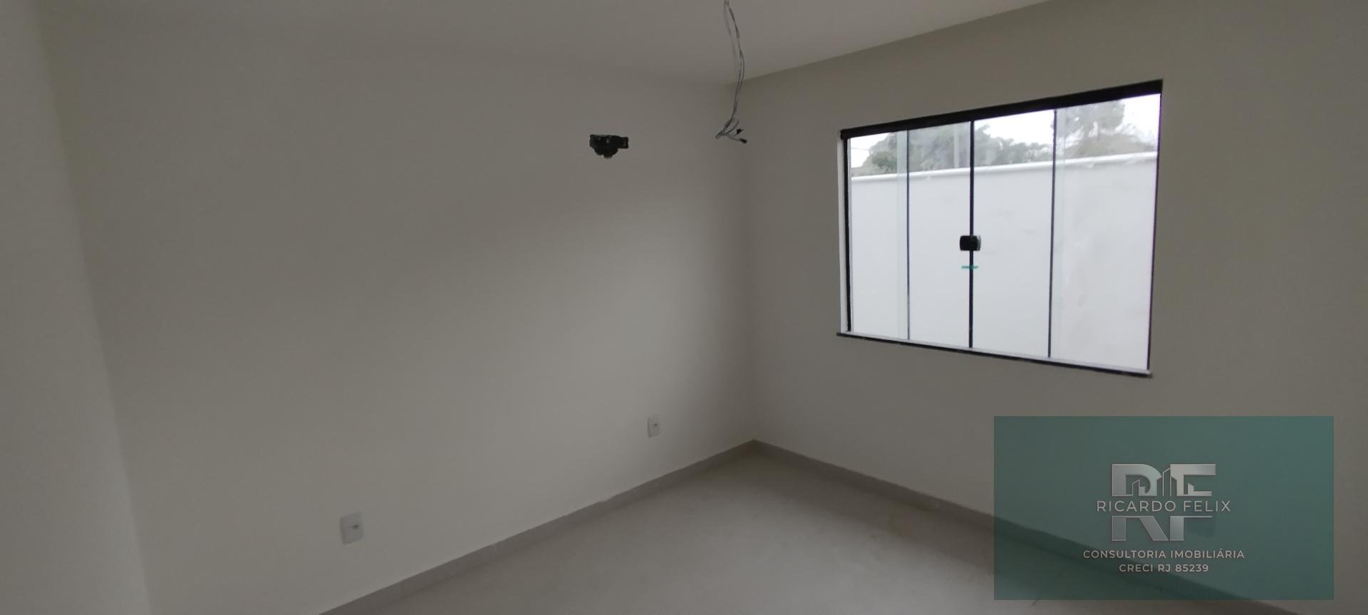 Casa à venda com 3 quartos, 1 suíte, 2 vagas e 75m² no Extensão do Bosque, Rio das Ostras (RJ) — foto 12 de 16