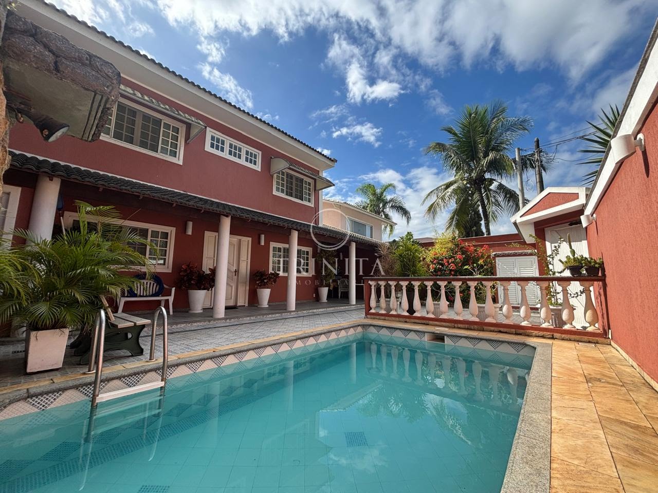 fachada-interna-casa-316m²-maramar-recreio