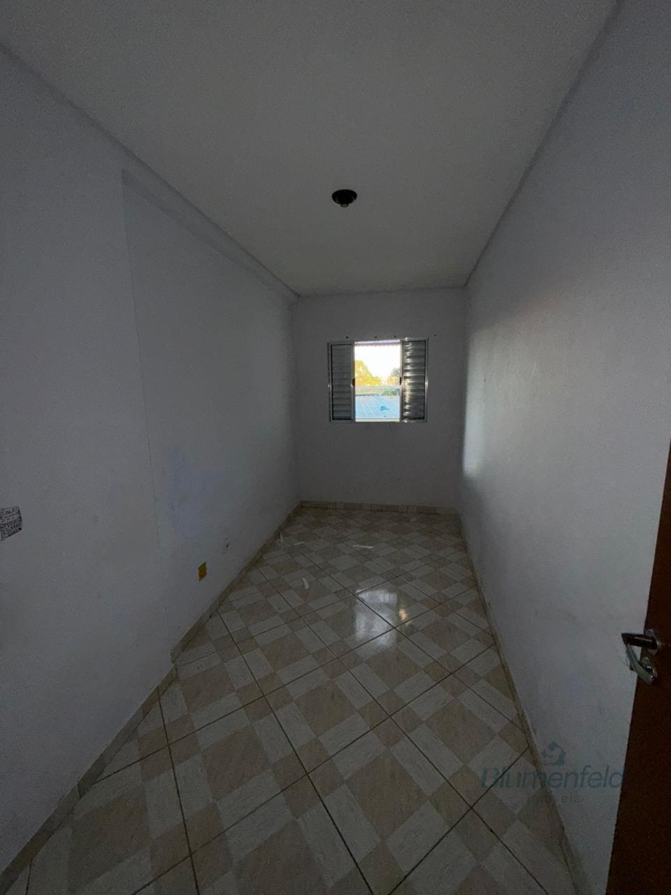 Casa para alugar com 2 quartos, 1 banheiro, 1 vaga e 100m² no Jardim Aruja, Arujá (SP) — foto 8 de 13