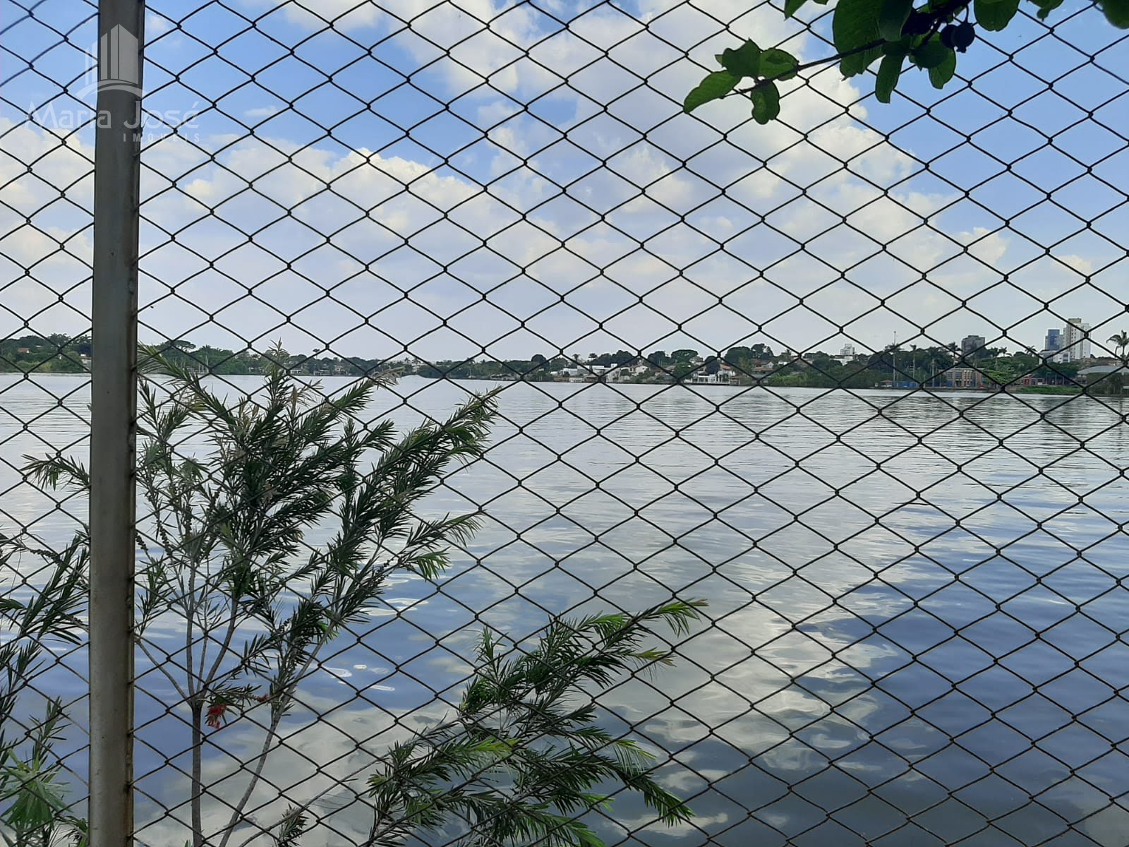 Casa à venda com 3 quartos, 3 suítes, 2 vagas e 350m² no Boa Vista, Sete Lagoas (MG) — foto 10 de 30