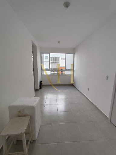 Apartamento em Residencial Santa Adélia  -  Pouso Alegre