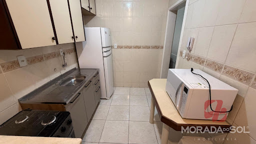 Apartamento em Meia Praia  -  Itapema