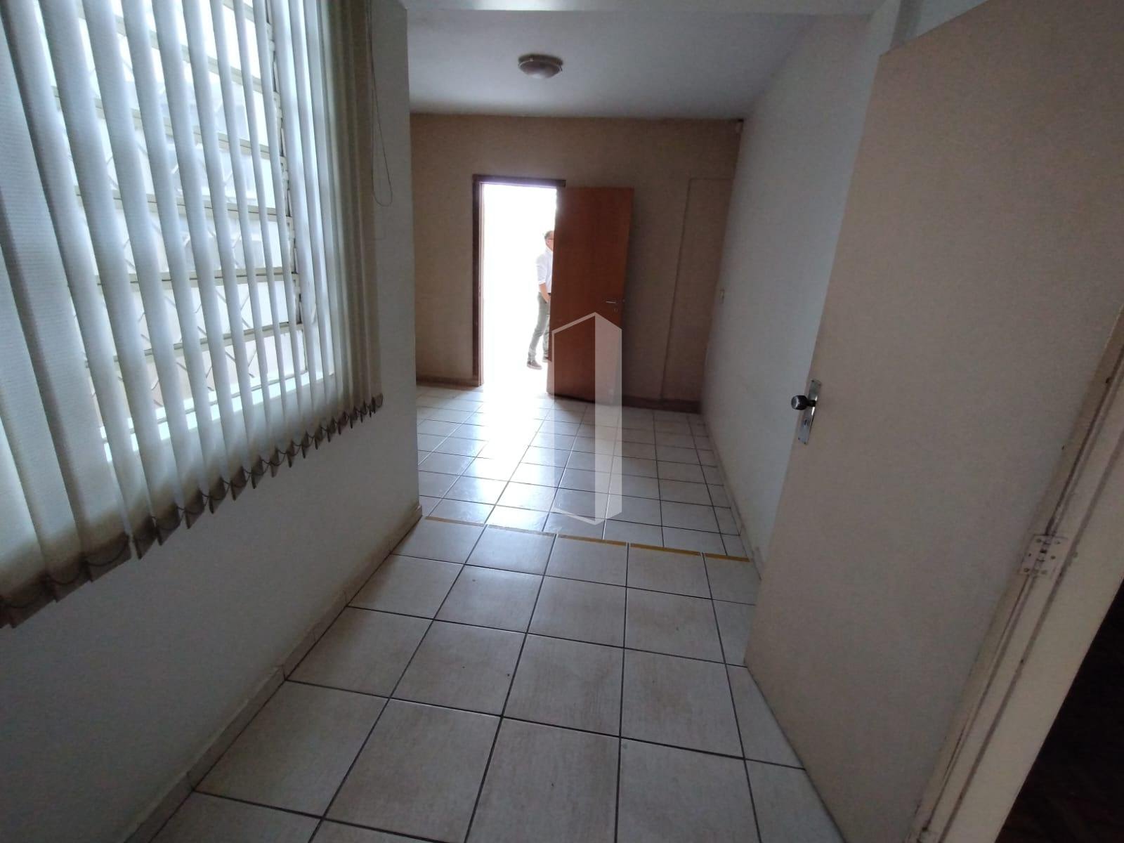 Comercial para alugar com 2 banheiros, 1 vaga e 100m² no Setor Leste Universitário, Goiânia (GO) — foto 25 de 30
