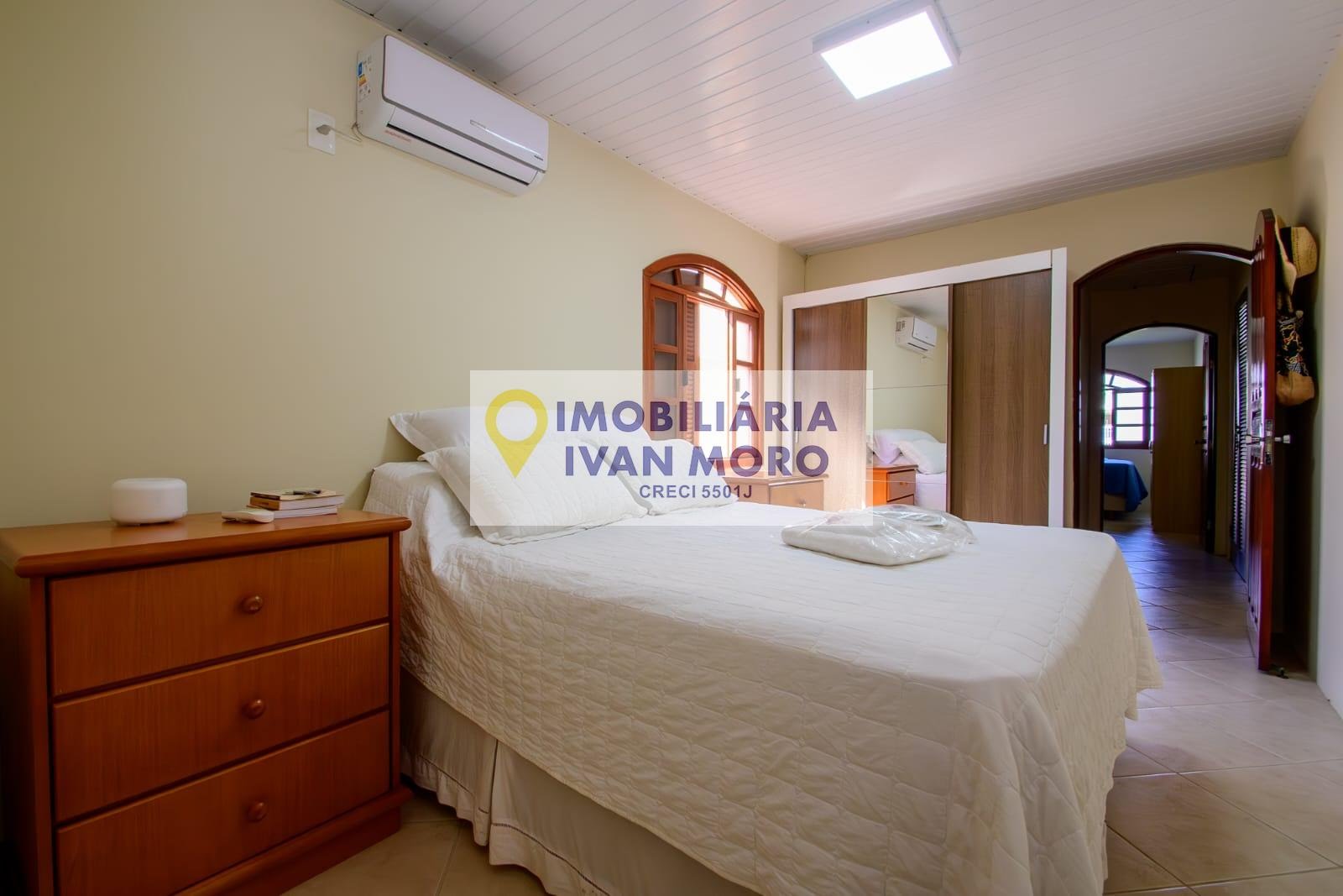 Casa para alugar com 4 quartos, 1 suíte e 3 vagas no Daniela, Florianópolis (SC) — foto 24 de 25