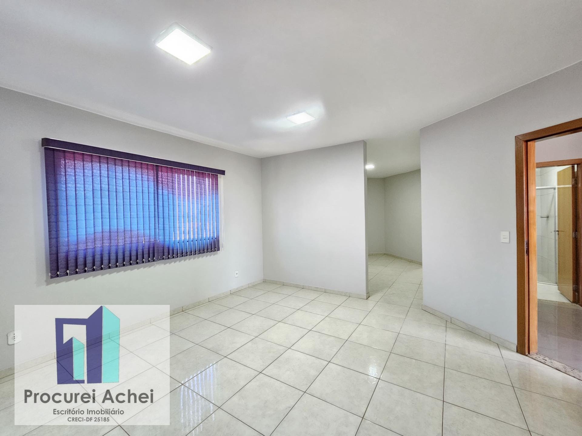 Casa à venda com 5 quartos, 2 suítes, 4 vagas e 300m² no Setor Tradicional (planaltina), Planaltina (DF) — foto 9 de 23
