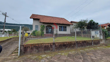 Casa no Centro  -  Osório
