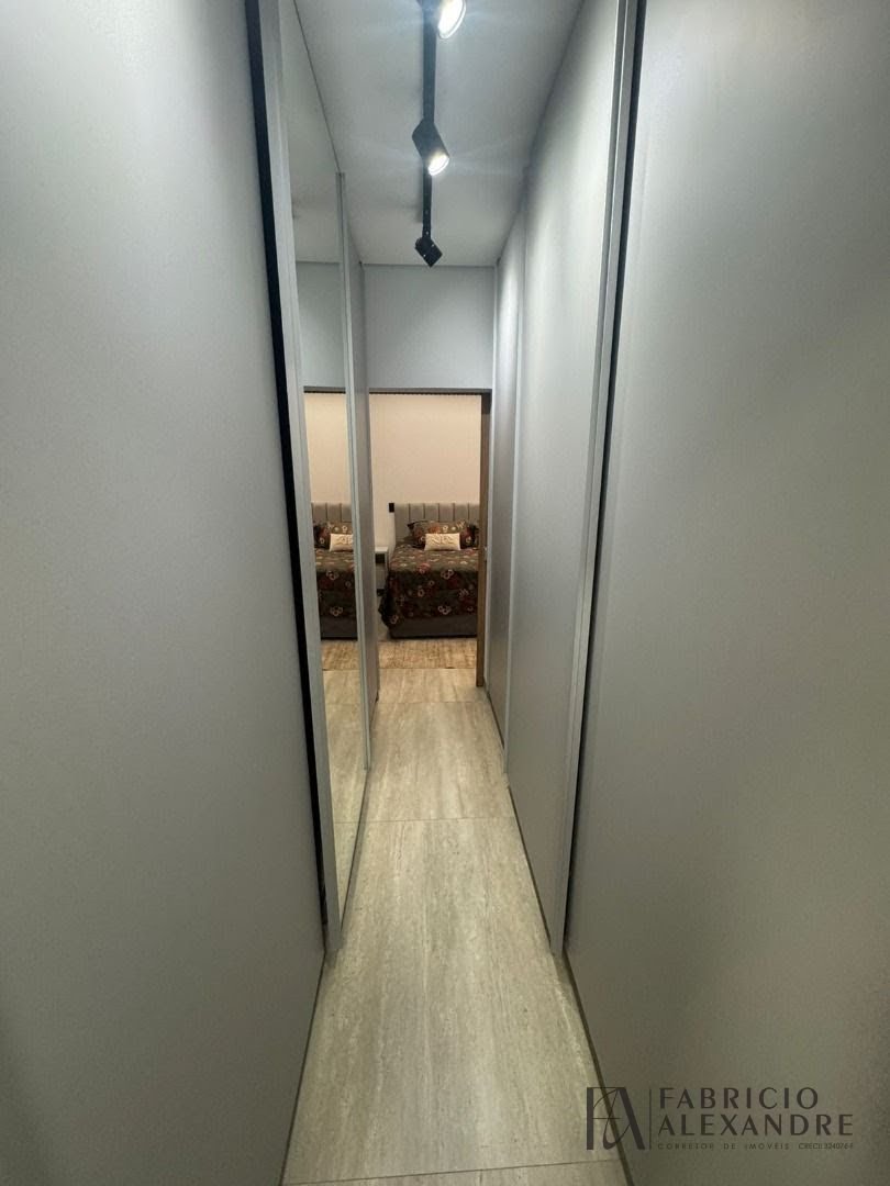 Casa à venda com 3 quartos, 3 suítes, 4 vagas e 270m² no Loteamento Recanto do Lago, São José do Rio Preto (SP) — foto 3 de 17