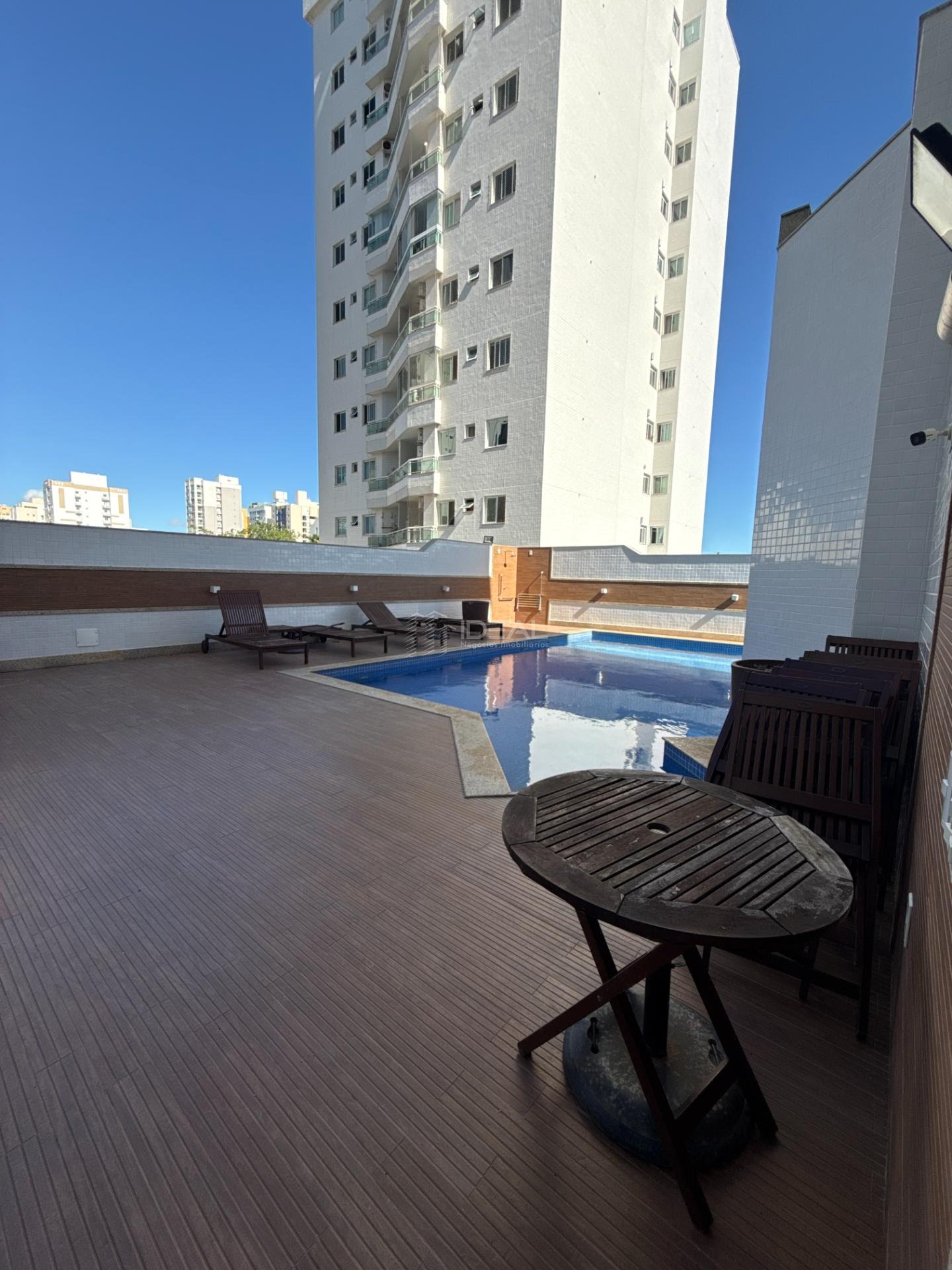 Apartamento à venda com 3 quartos, 1 suíte, 2 vagas e 105m² no Parque Tamandaré, Campos dos Goytacazes (RJ) — foto 24 de 25