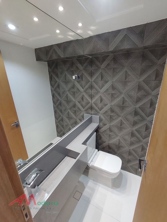 Casa à venda com 4 quartos, 3 suítes, 4 vagas e 230m² no Centro, São Bernardo do Campo (SP) — foto 3 de 7