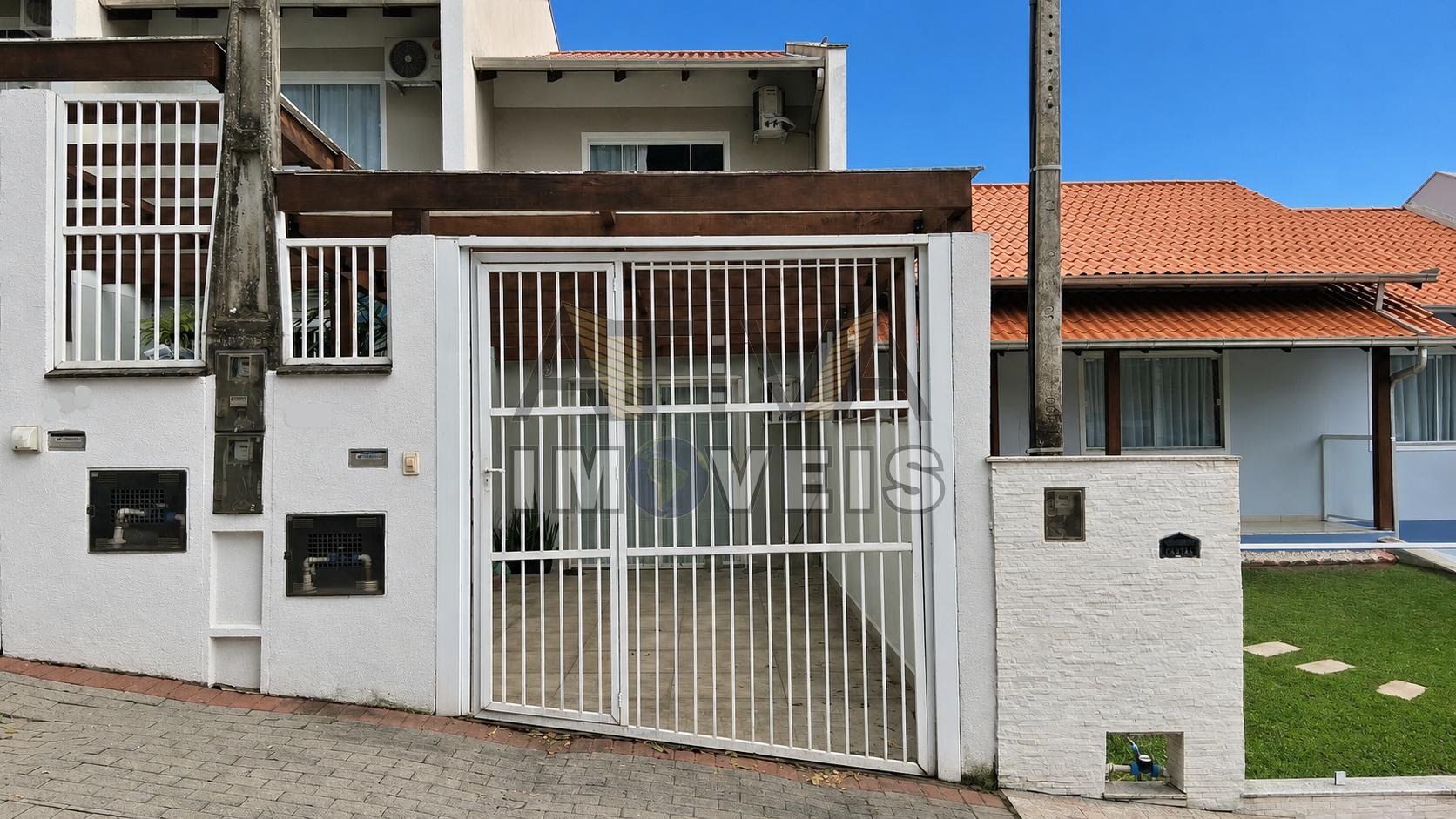 Frente Sobrado Geminada