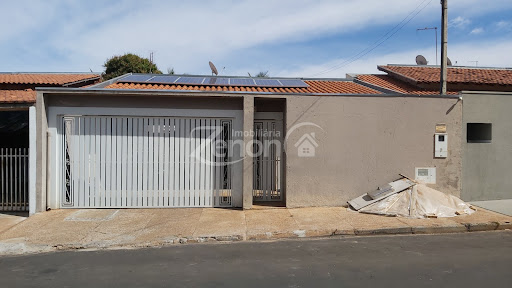 Casa em Jardim Adamantina  -  Adamantina