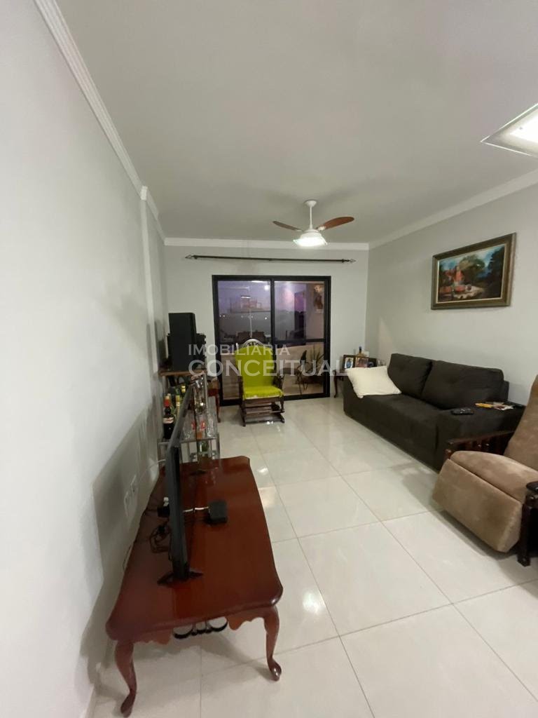 Sala com Sacada