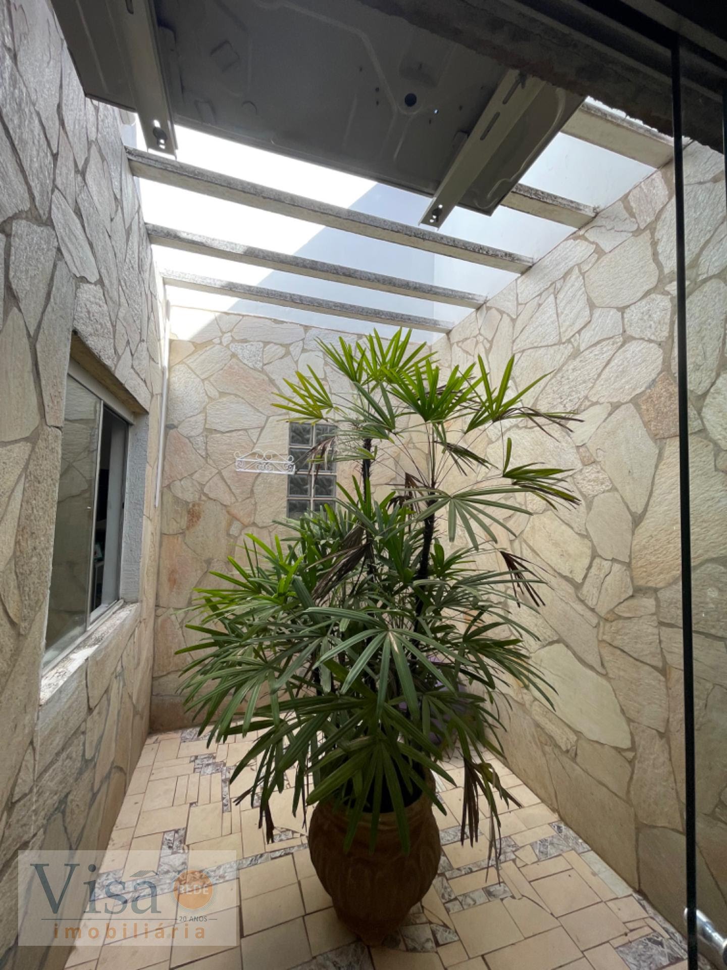 Casa à venda com 3 quartos, 1 suíte, 3 vagas e 150m² no Santana, Paracatu (MG) — foto 7 de 20