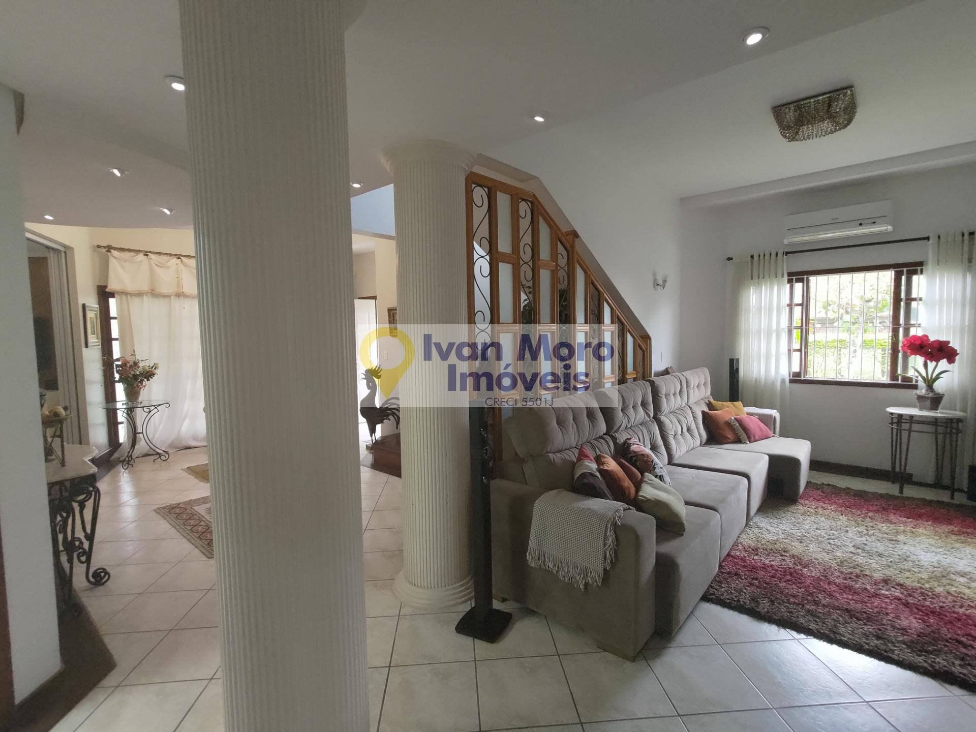 Casa à venda com 4 quartos, 2 suítes, 2 vagas e 300m² no Jurerê Internacional, Florianópolis (SC) — foto 6 de 30