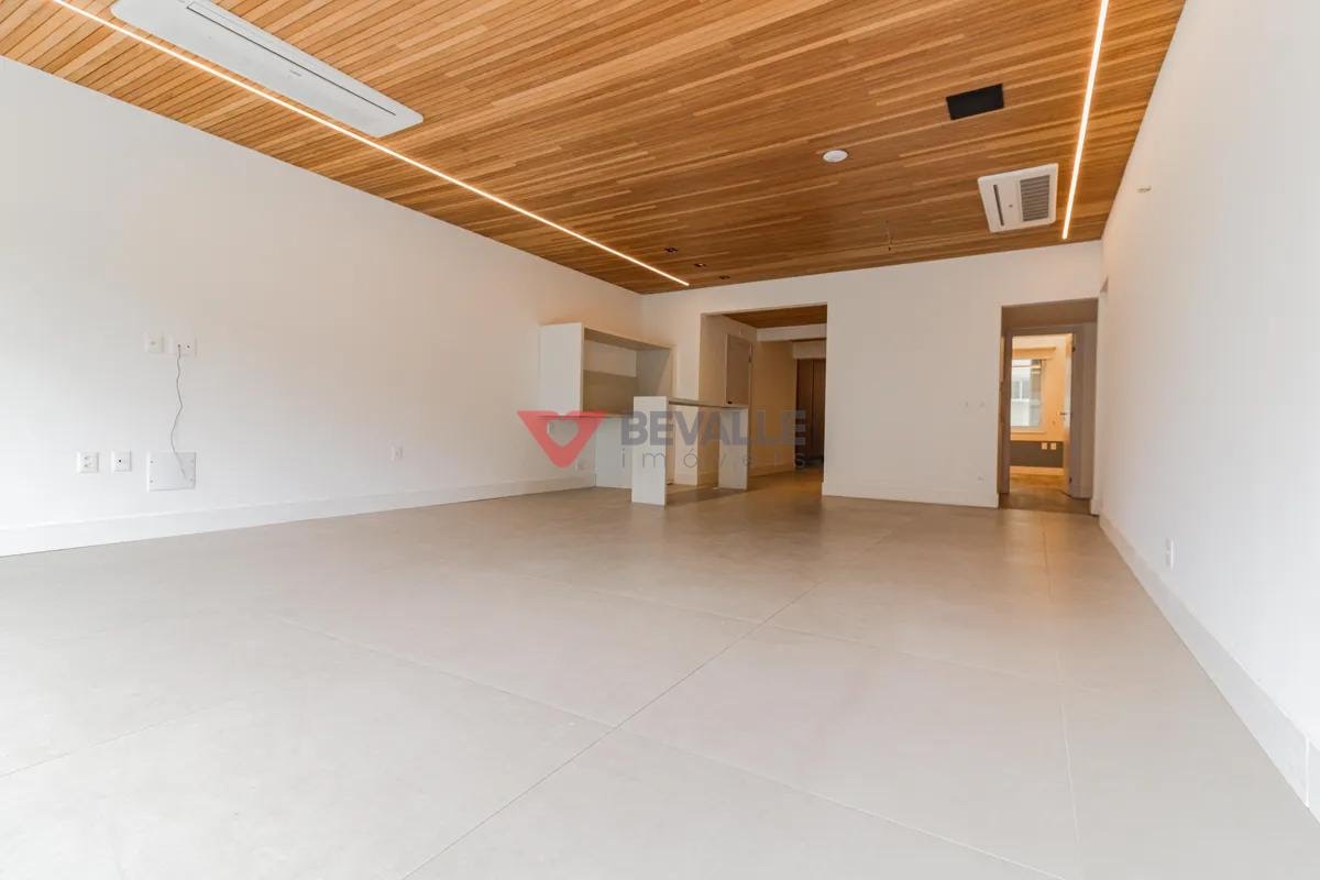 Apartamento à venda com 3 quartos, 1 suíte, 1 vaga e 197m² no Lagoa, Rio de Janeiro (RJ) — foto 4 de 30