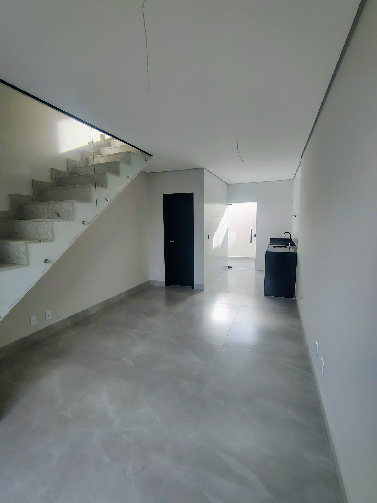 Casa à venda com 2 quartos, 2 suítes e 84m² no Planalto, Belo Horizonte (MG) — foto 22 de 30