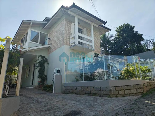 Casa em Ponta de Baixo  -  São José