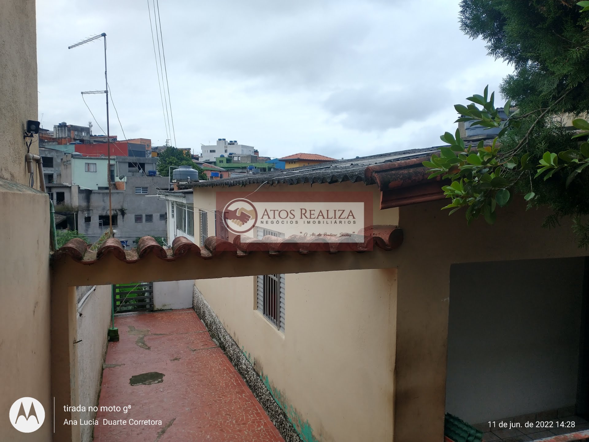 Casa à venda com 4 quartos, 3 banheiros, 1 vaga e 120m² no Parque Grajau, São Paulo — foto principal