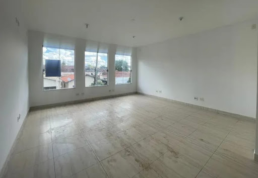 Sala em Centro  -  Adamantina