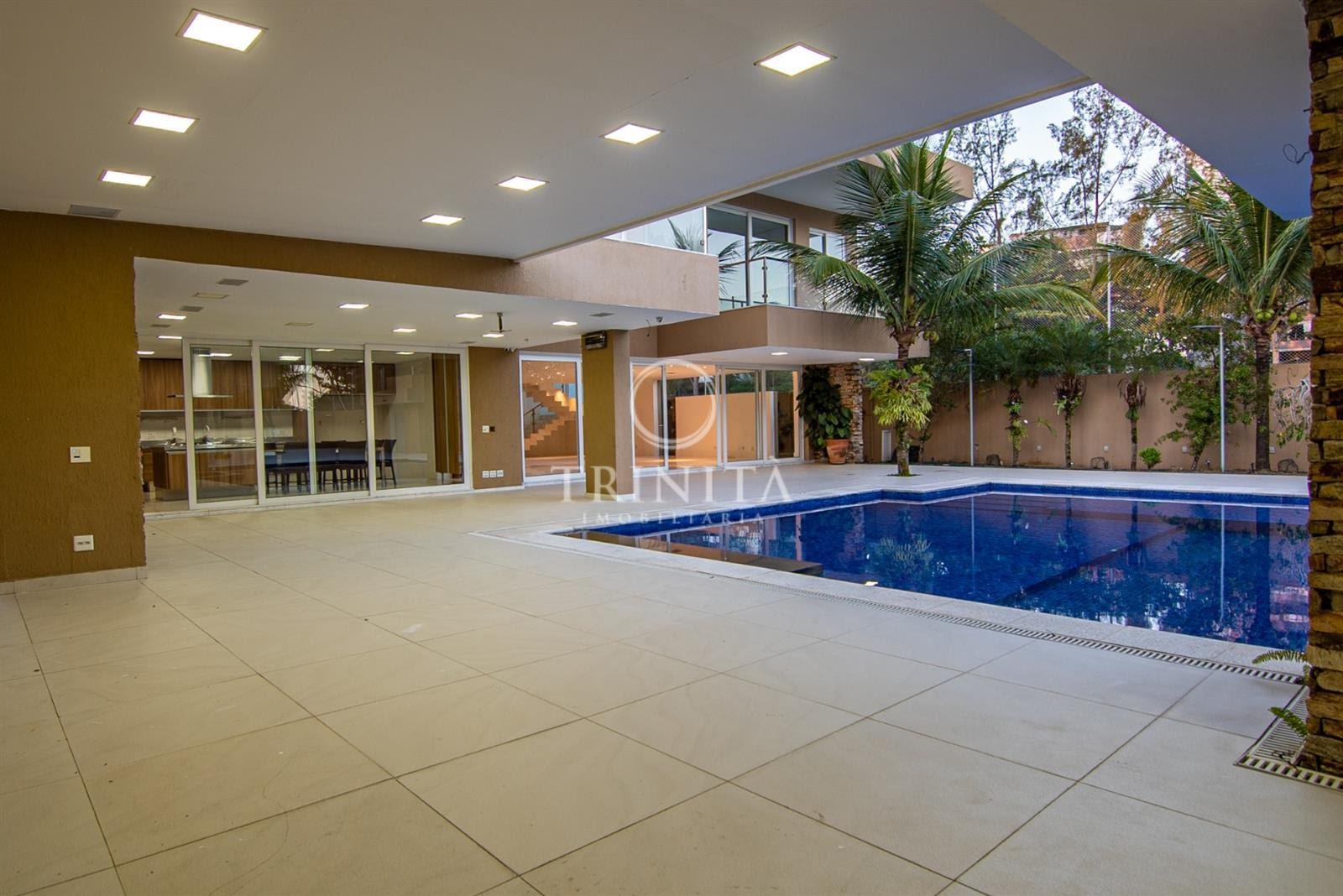 Casa condominio Novo Leblon, 5 suítes, barra da ti