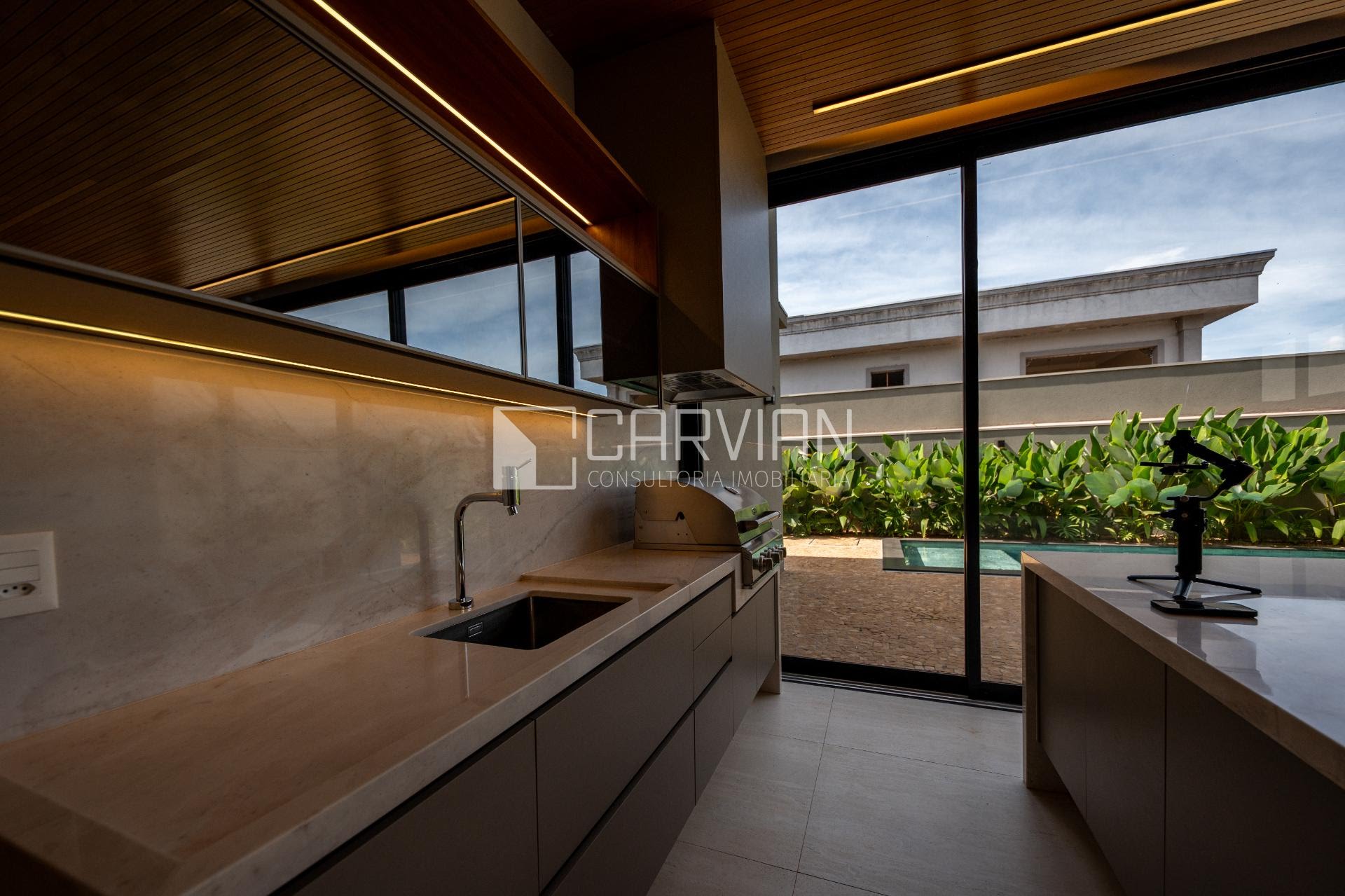 Casa à venda com 4 quartos, 4 suítes, 4 vagas e 261m² no Jardim Olhos D Agua, Ribeirão Preto (SP) — foto 26 de 30
