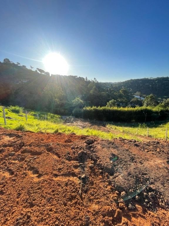 Terreno à venda com 1300m² de terreno no Copaco, Arujá (SP) — foto 2 de 5