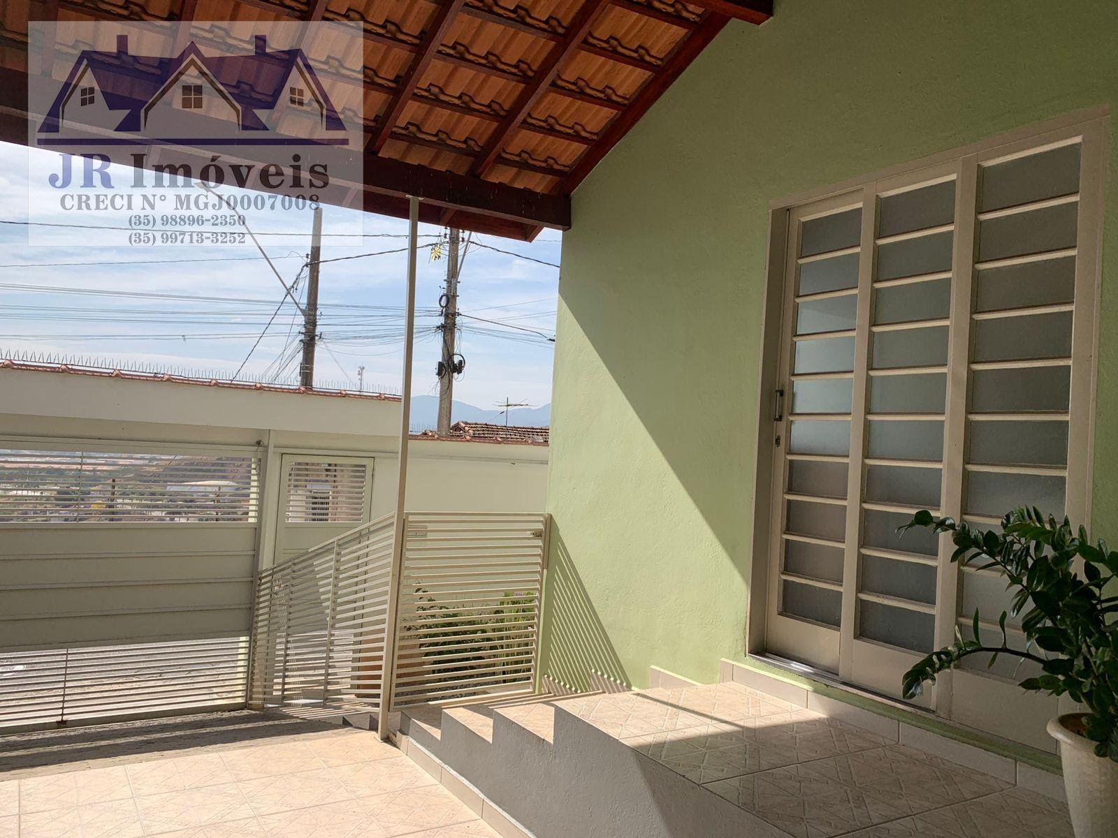 Casa à venda com 2 quartos, 1 banheiro, 2 vagas e 250m² no Açude, Itajubá (MG) — foto 4 de 17