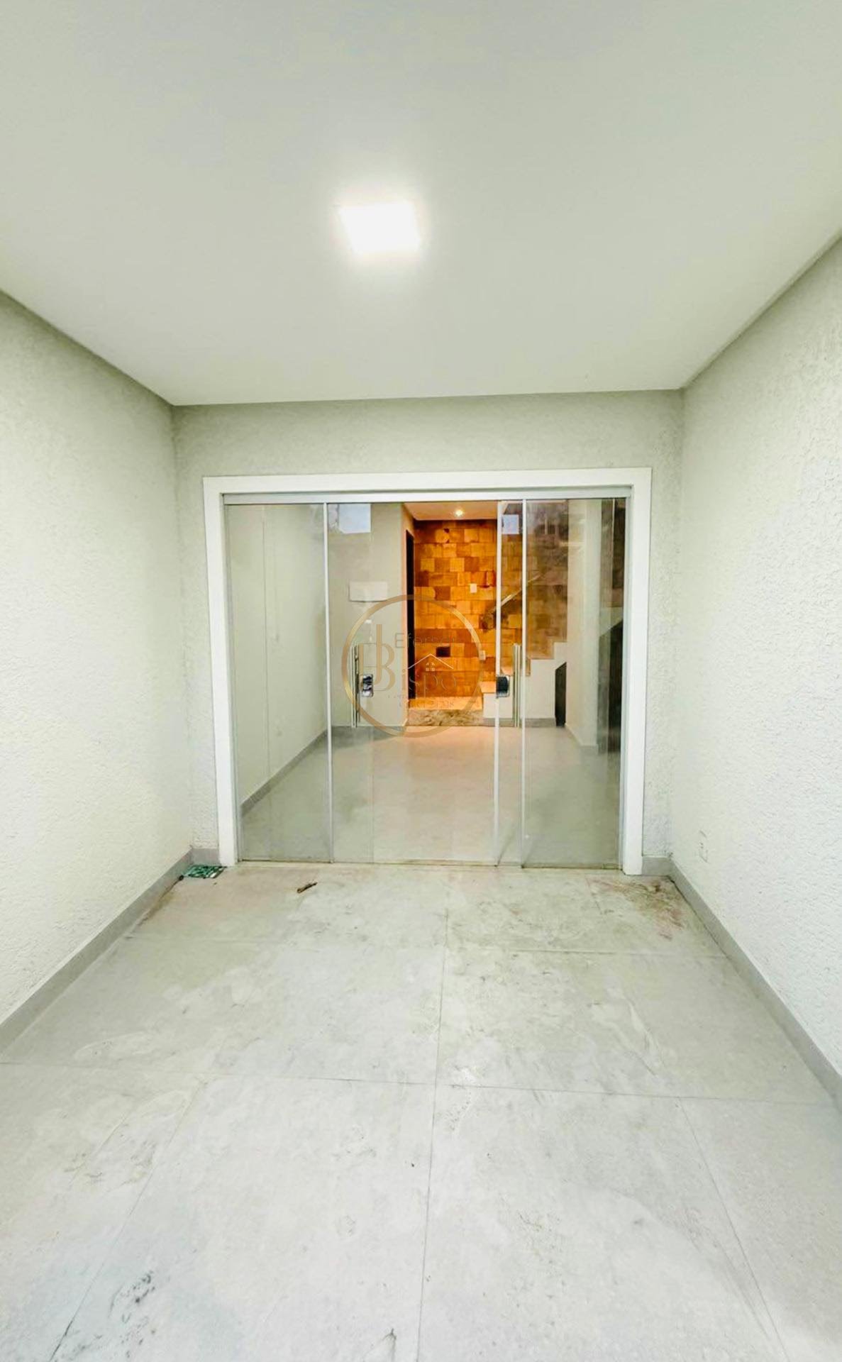 Casa à venda com 3 quartos, 2 suítes, 1 vaga e 90m² no Centro, Porto Seguro (BA) — foto 4 de 16