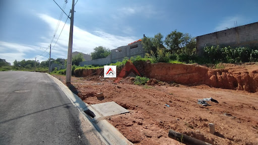 Lote no Loteamento Lisboa no Bairro Barreiro  -  Extrema