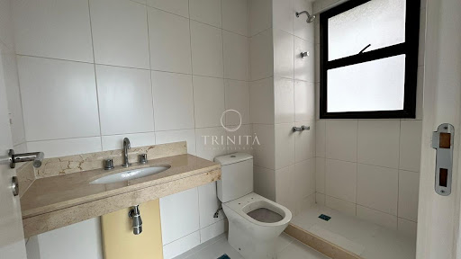 banheiro-trinitaimobiliaria-elos-ilhapura