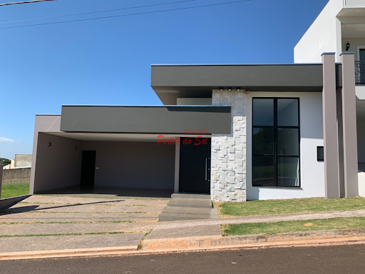 Casa de alto padrão no Royal Park  -  Santo Antônio da Platina