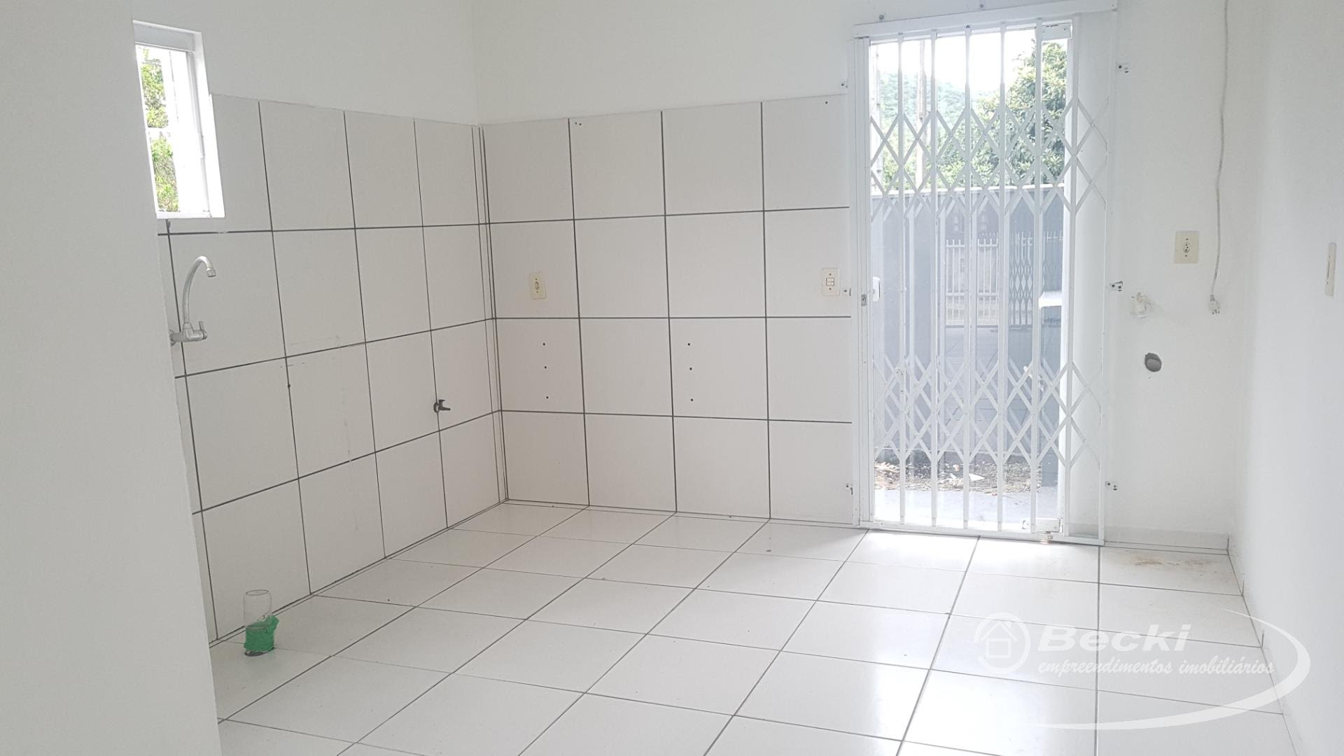 Casa à venda com 2 quartos, 2 banheiros e 61m² no Itinga, Joinville (SC) — foto 18 de 20