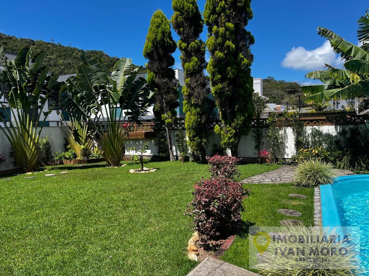 Casa à venda com 3 quartos, 1 suíte, 4 vagas e 200m² no Cachoeira do Bom Jesus, Florianópolis (SC) — foto 28 de 30
