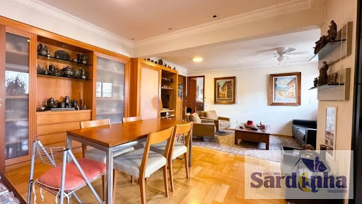 Apartamento à Venda em Vila Suzana SP, 226m², 3 Suítes, 5 Banheiros