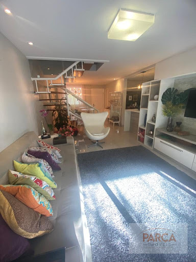 Casa de Condomínio em Morada de Laranjeiras  -  Serra