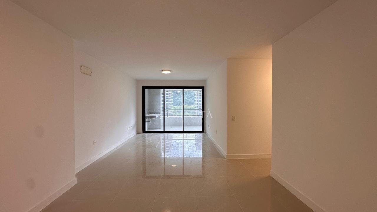 sala-trinitaimobiliaria-elos-ilhapura