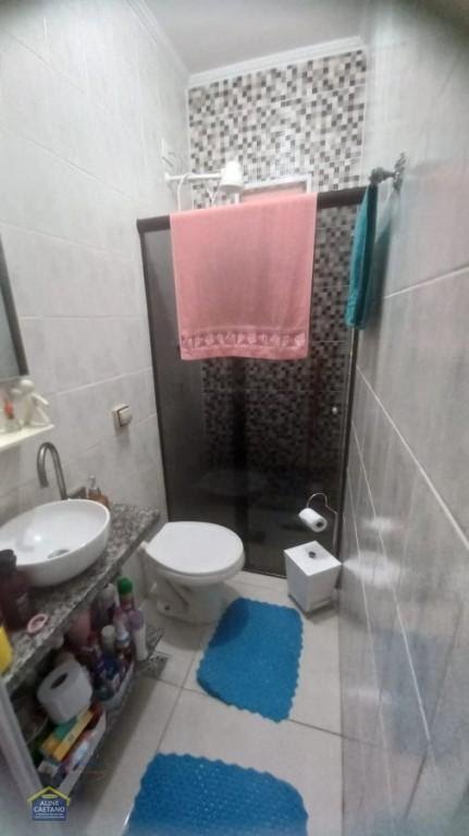 Casa à venda com 2 quartos, 2 banheiros, 2 vagas e 88m² no Vila Tupi, Praia Grande (SP) — foto 13 de 18