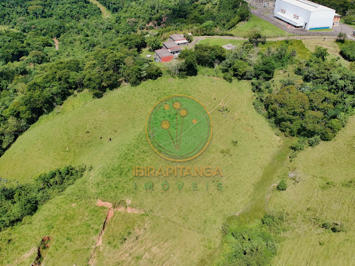 Terreno Área em Ouro Fino   -  Santa Isabel