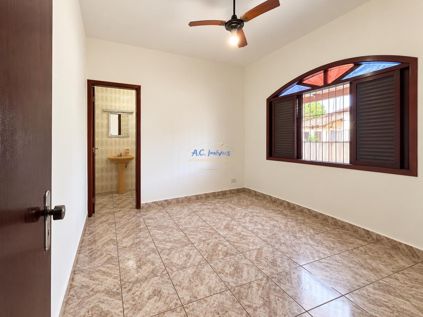 Casa à venda com 2 quartos, 1 suíte, 2 vagas e 60m² no Jardim Imperador, Praia Grande (SP) — foto 18 de 20