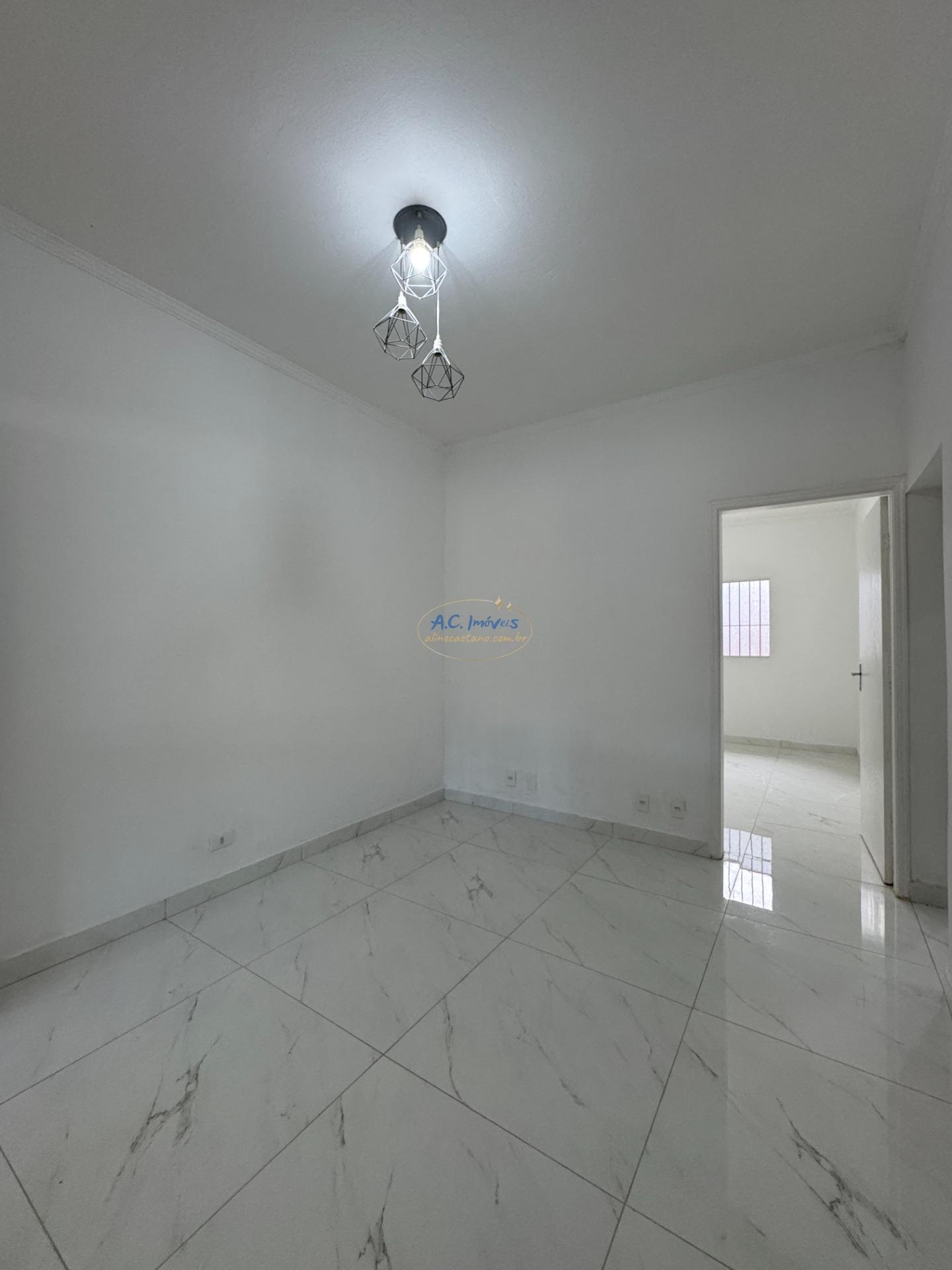 Casa à venda com 2 quartos, 1 suíte, 2 vagas e 72m² no Boqueirão, Praia Grande (SP) — foto 16 de 28