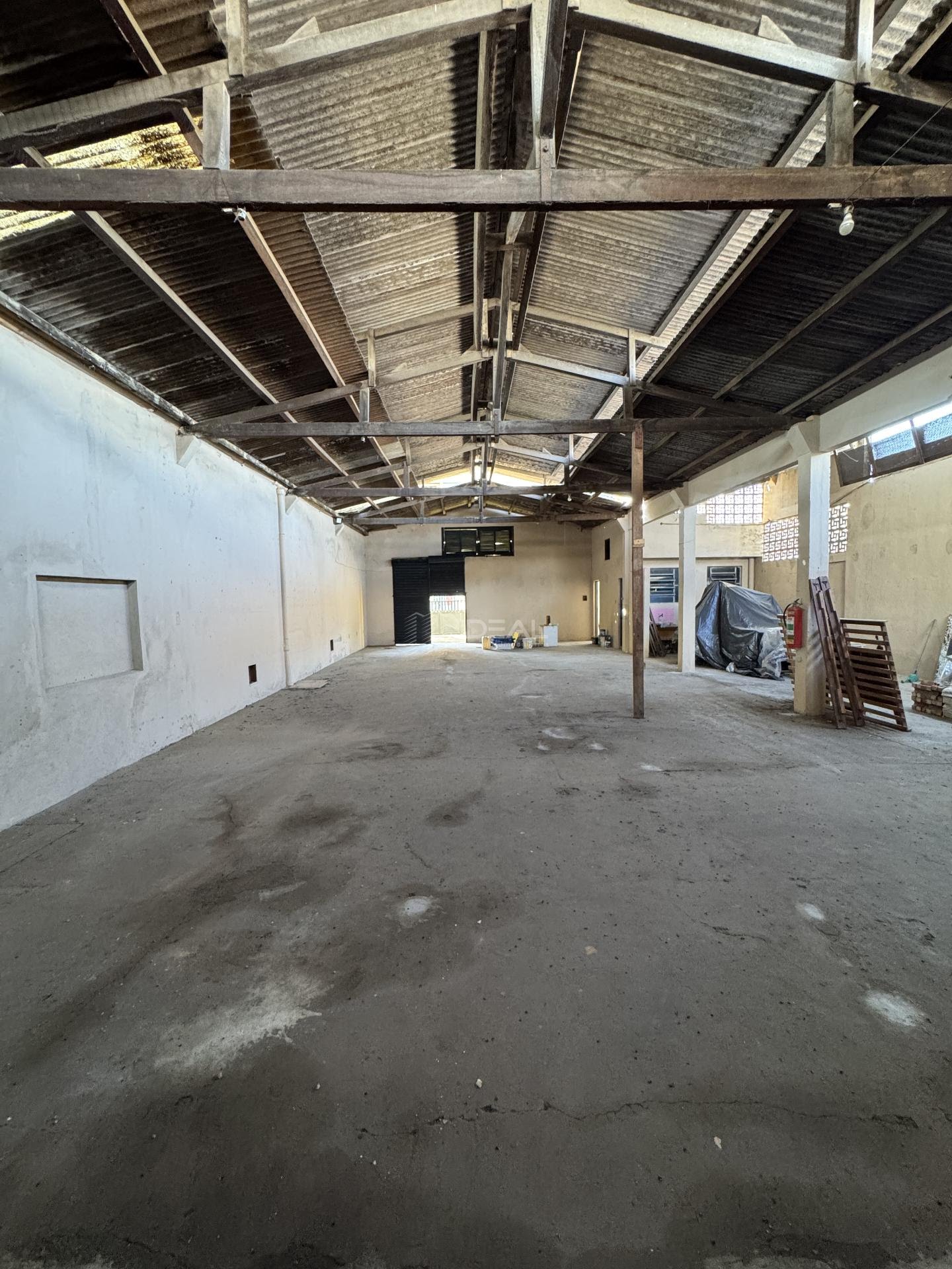 Comercial para alugar com 1 banheiro, 2 vagas e 269m² no Parque Leopoldina, Campos dos Goytacazes (RJ) — foto 13 de 18