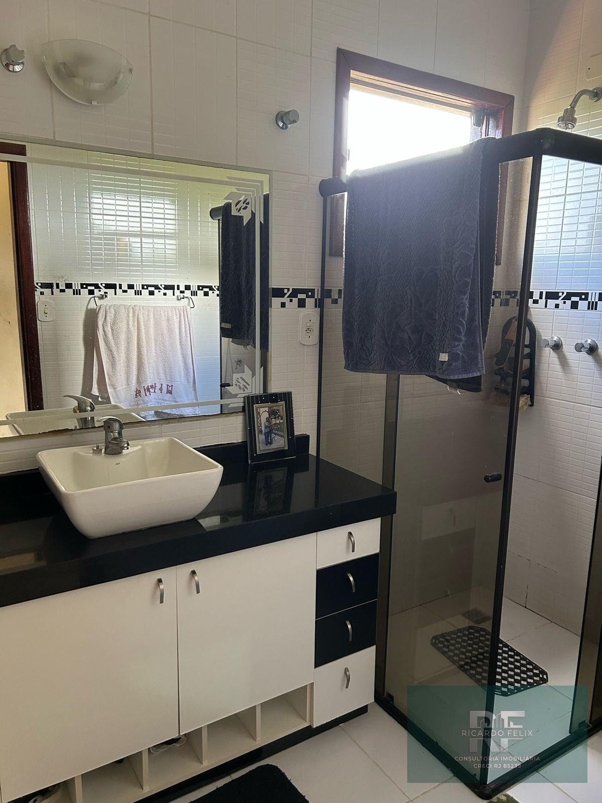Casa à venda com 3 quartos, 3 suítes, 2 vagas e 360m² no Jardim Bela Vista, Rio das Ostras (RJ) — foto 24 de 30