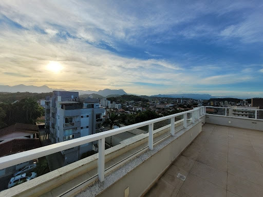 Área externa - Vista Oeste 