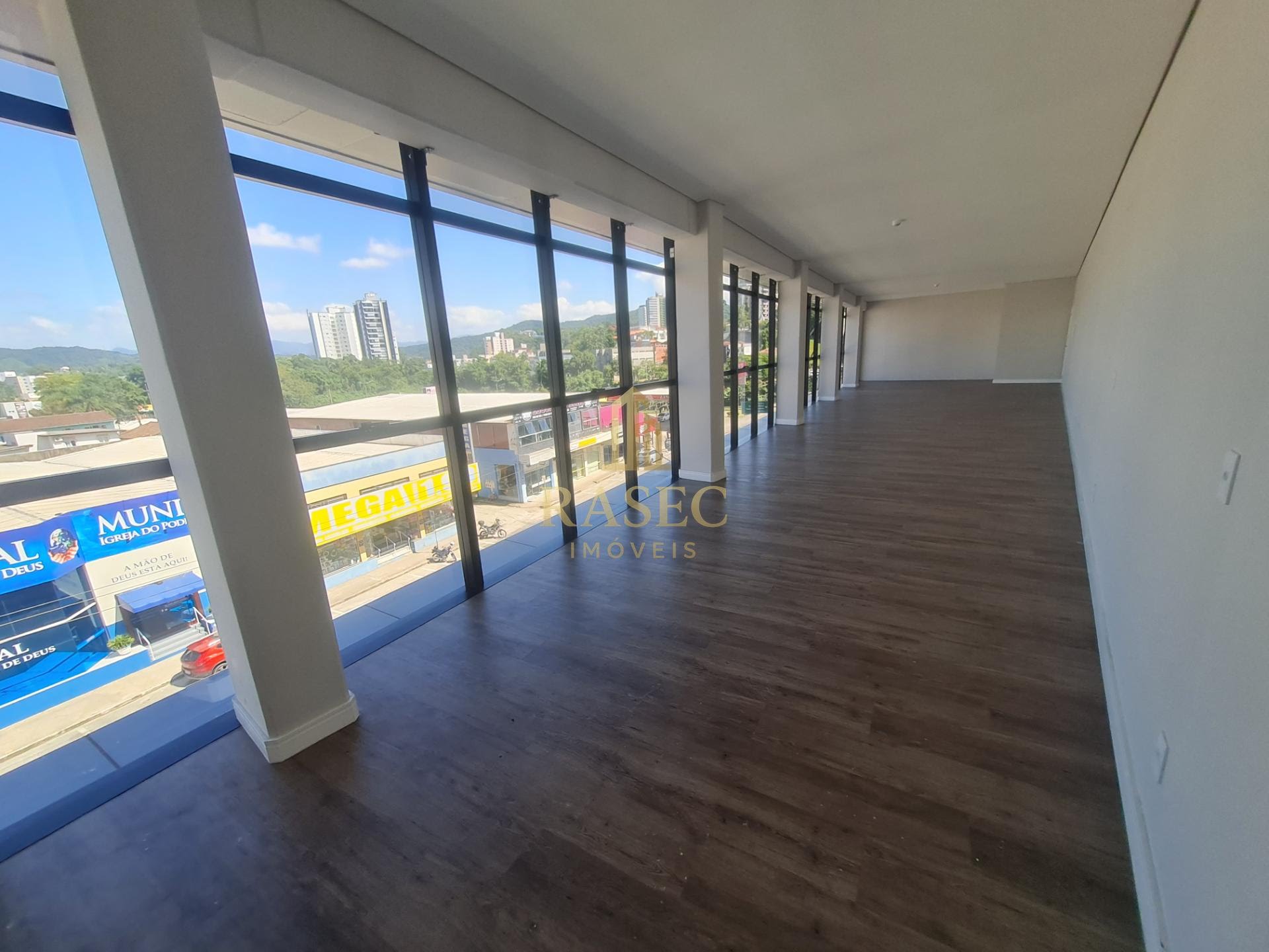 Comercial para alugar com 98m² no Centro II, Brusque (SC) — foto 4 de 5