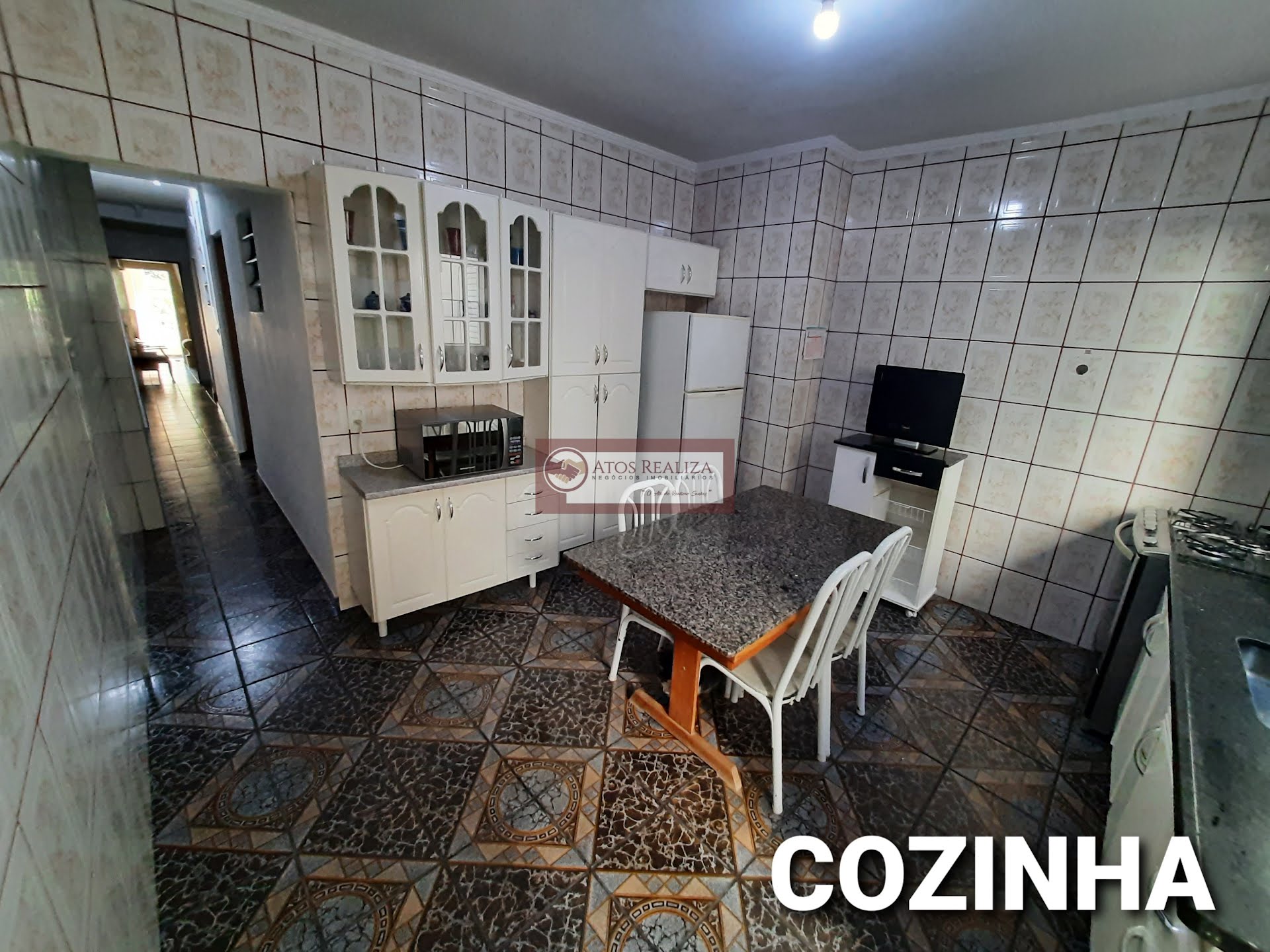 Casa à venda com 5 quartos e 1 vaga no Vila Roschel, São Paulo (SP) — foto 2 de 5