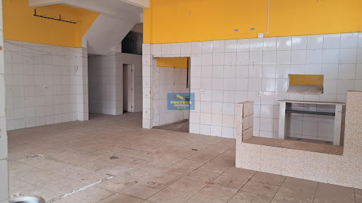 Salão em Centro  -  Suzano
