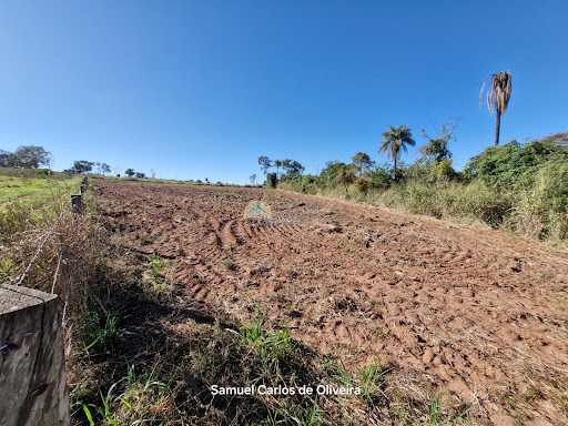 Sítio à Venda em Casa Branca/SP