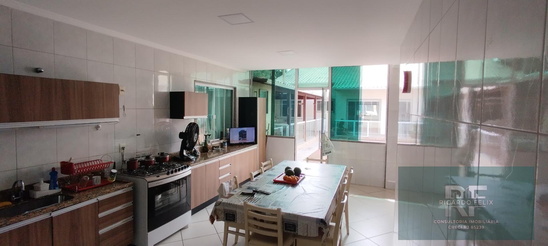 Casa à venda com 5 quartos, 2 suítes, 3 vagas e 560m² no Costazul, Rio das Ostras (RJ) — foto 9 de 30