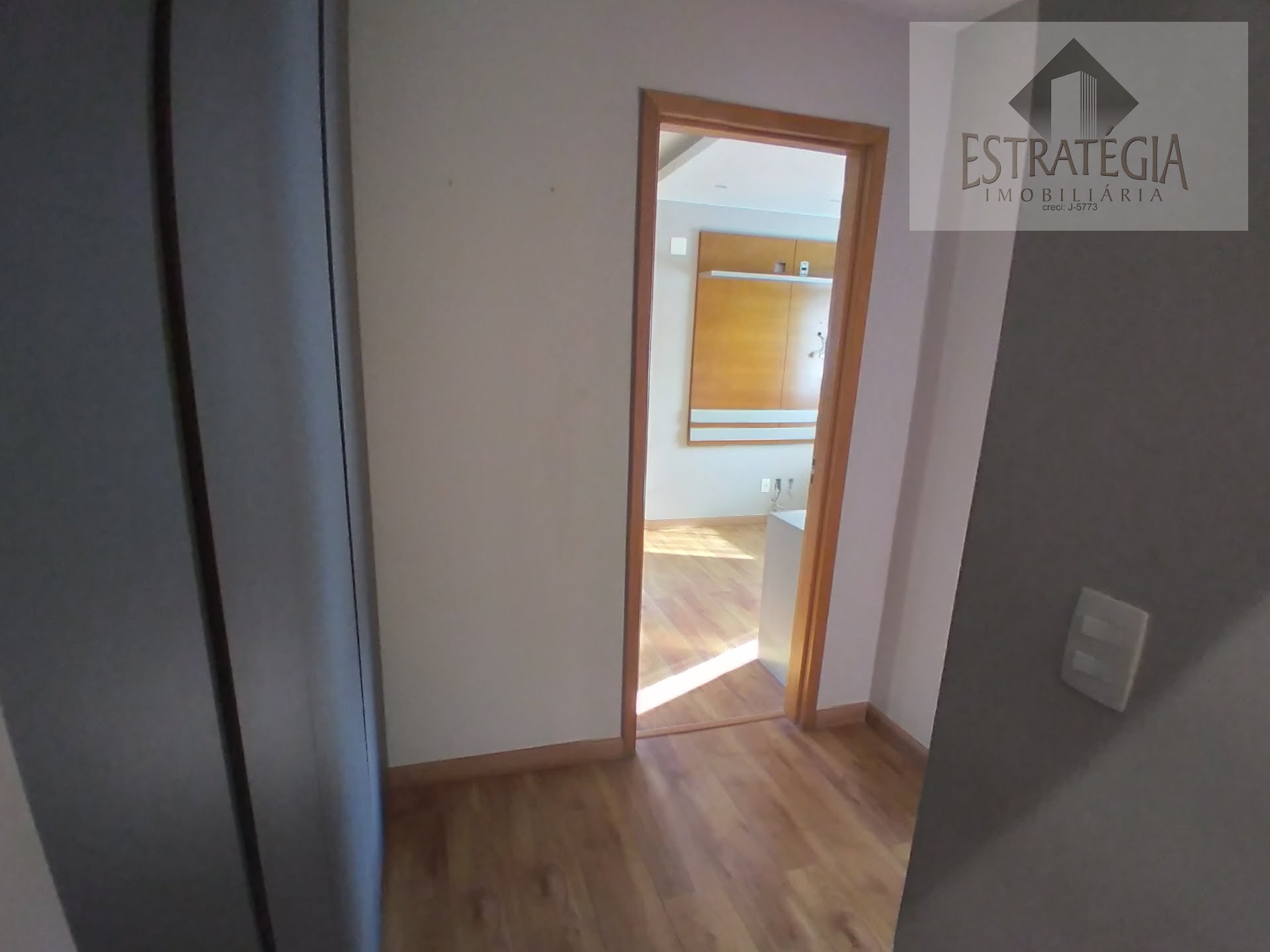 Apartamento à venda com 3 quartos, 1 suíte, 2 vagas e 120m² no Coronel Veiga, Petrópolis (RJ) — foto 17 de 27