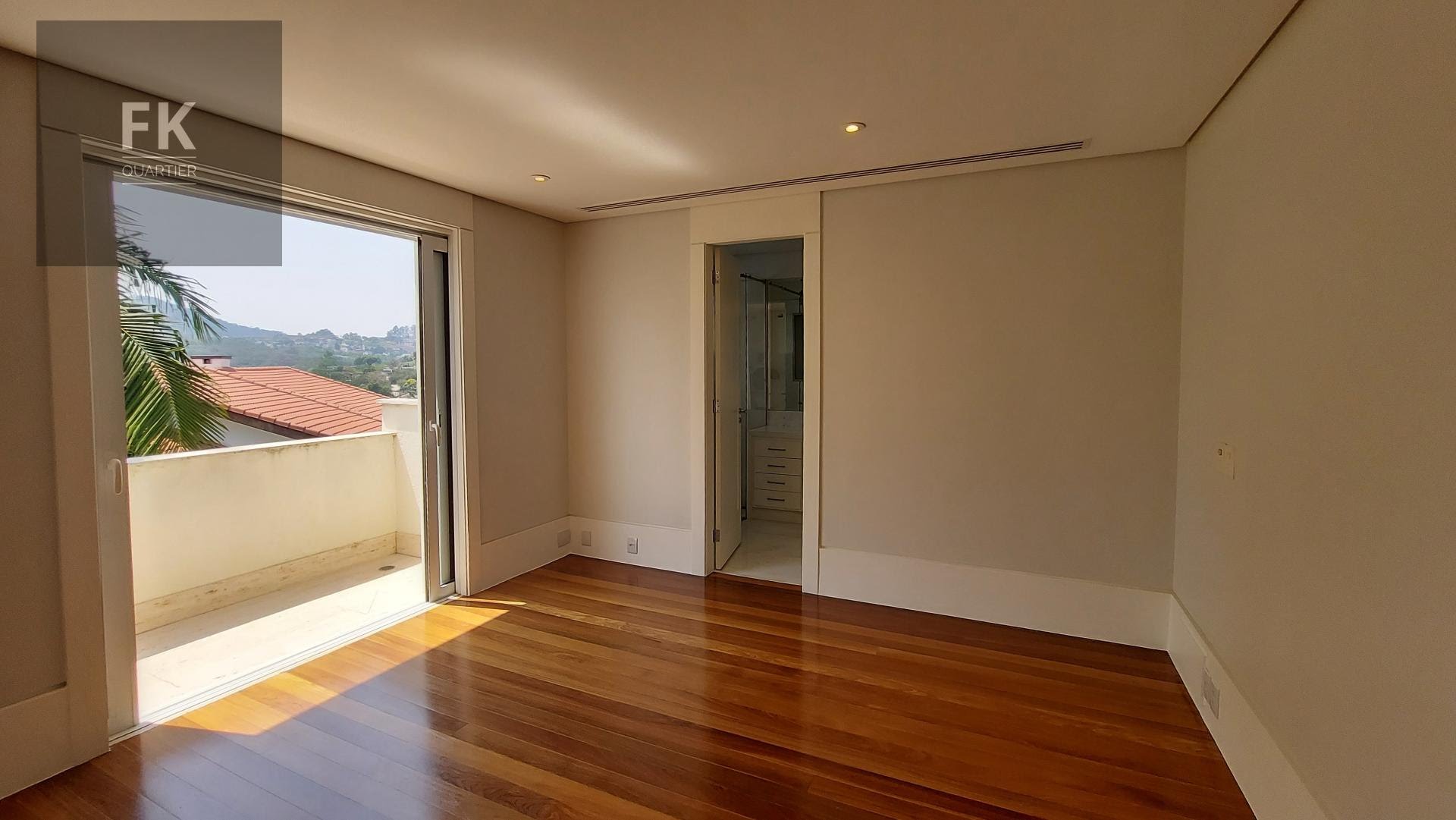 Casa à venda com 5 quartos, 5 suítes, 15 vagas e 1582m² no Alphaville Residencial Zero, Barueri (SP) — foto 27 de 30